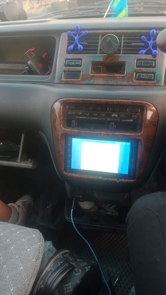 2din 7”дюйм универсальный андроид магнитола на все авто