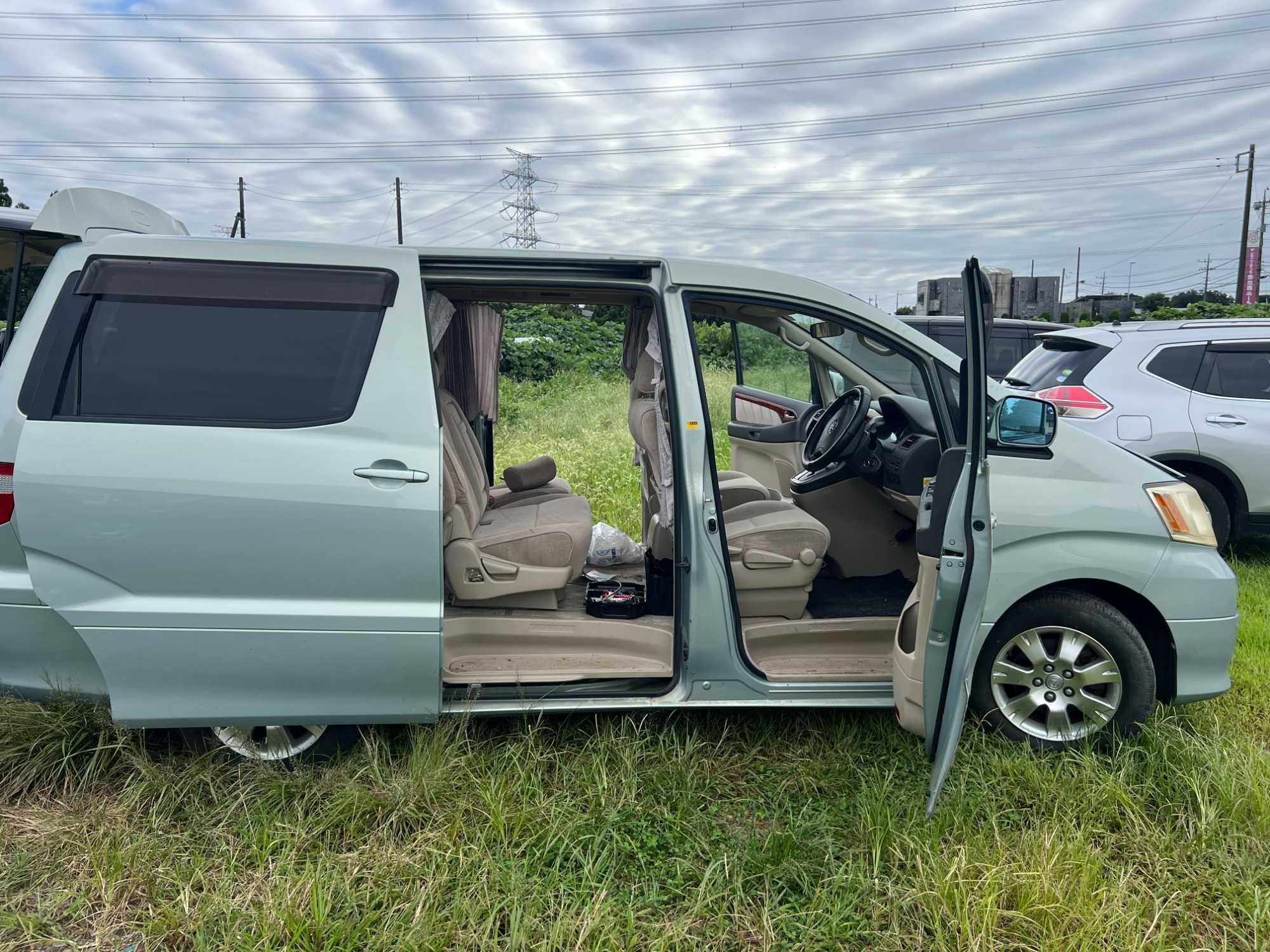 Toyota Alphard 2006г.в. из Японии по запчастям