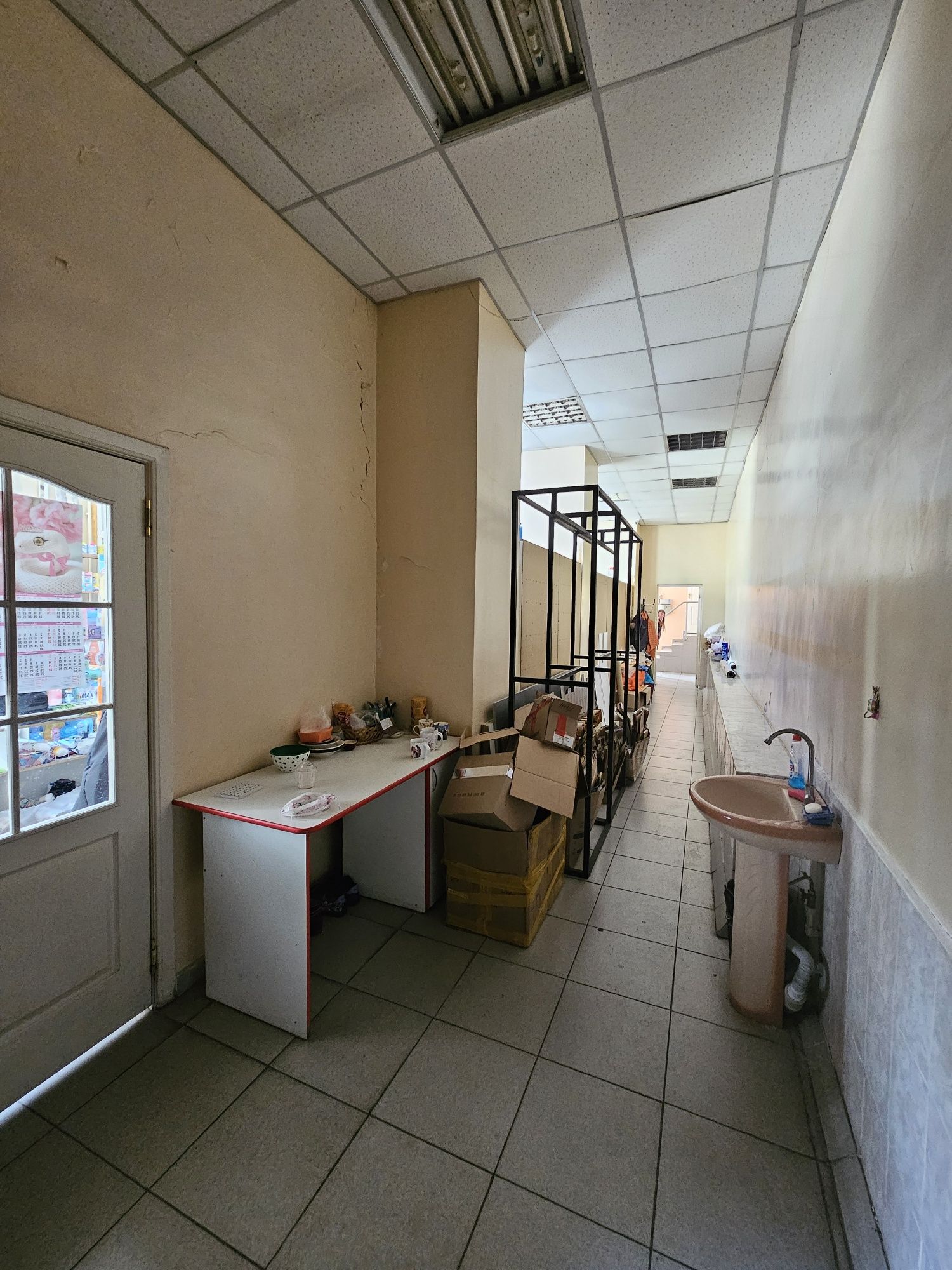 Продаю коммерческую недвижимость в городе Сарань, р-н Автостанции