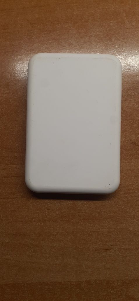 Зарядка от Apple