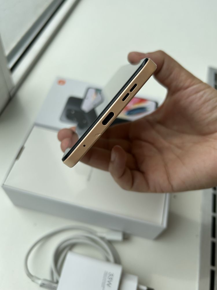 Xiaomi Redmo note 12 8/256 гб