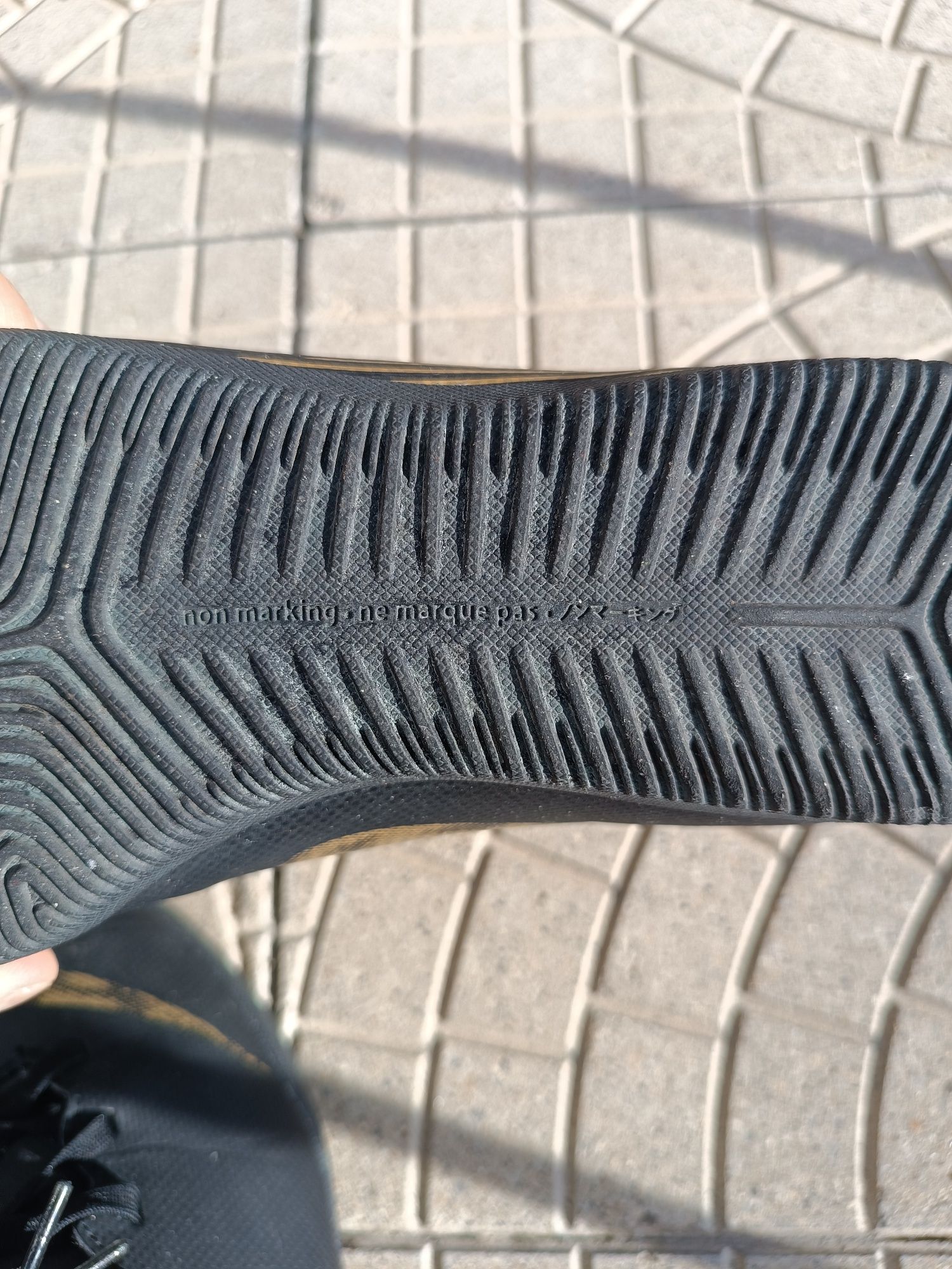 Футзалки Nike Mercurial Vapor 12 Academy IC