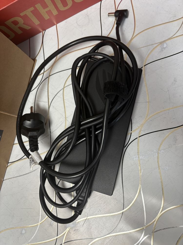 Asus rog strix G16