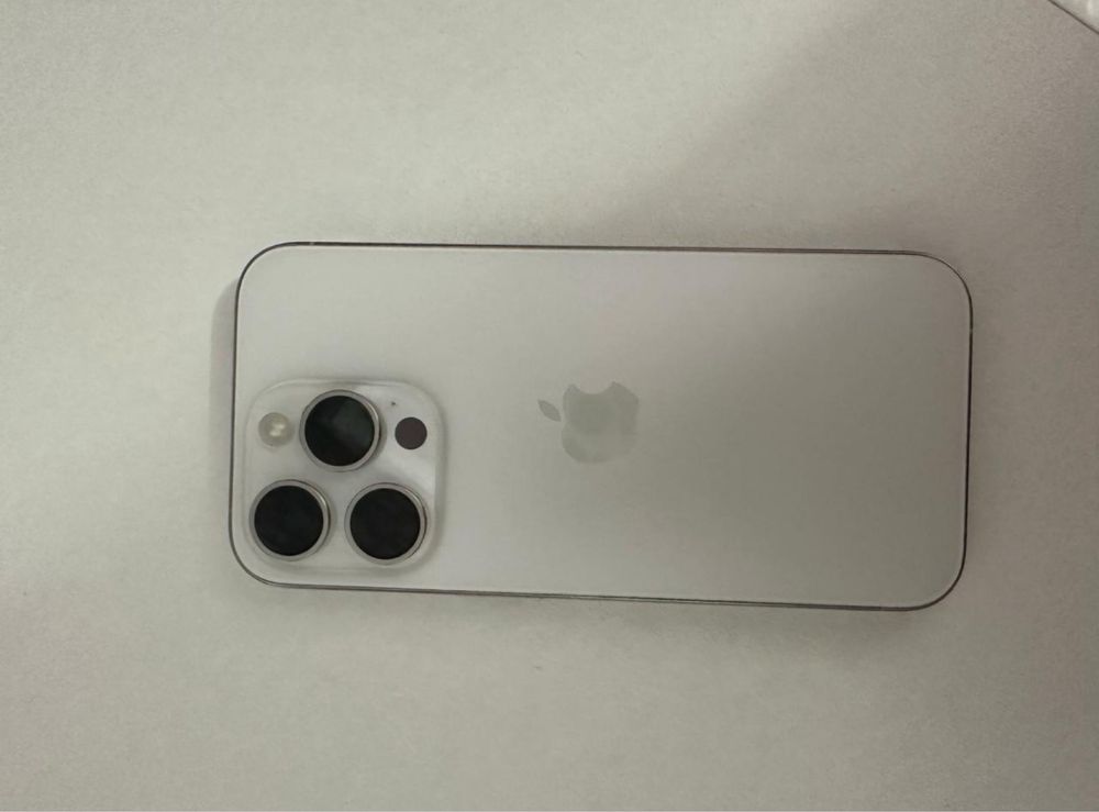 Iphone 15 pro сатылады