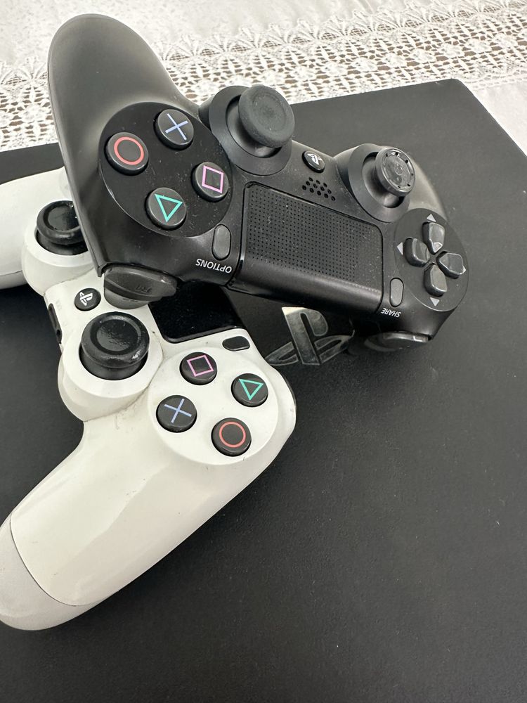 Play station 4 pro