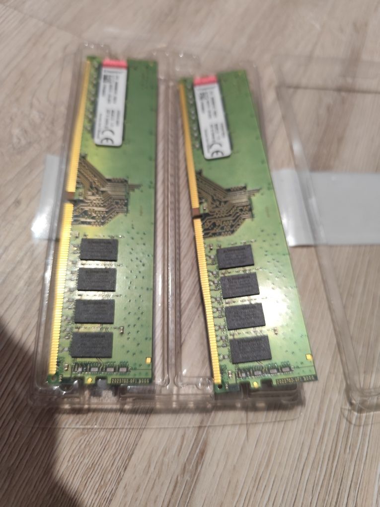 ОЗУ DDR4 16gb  2*8