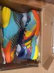 Продам кроссовки Adidas Barricade