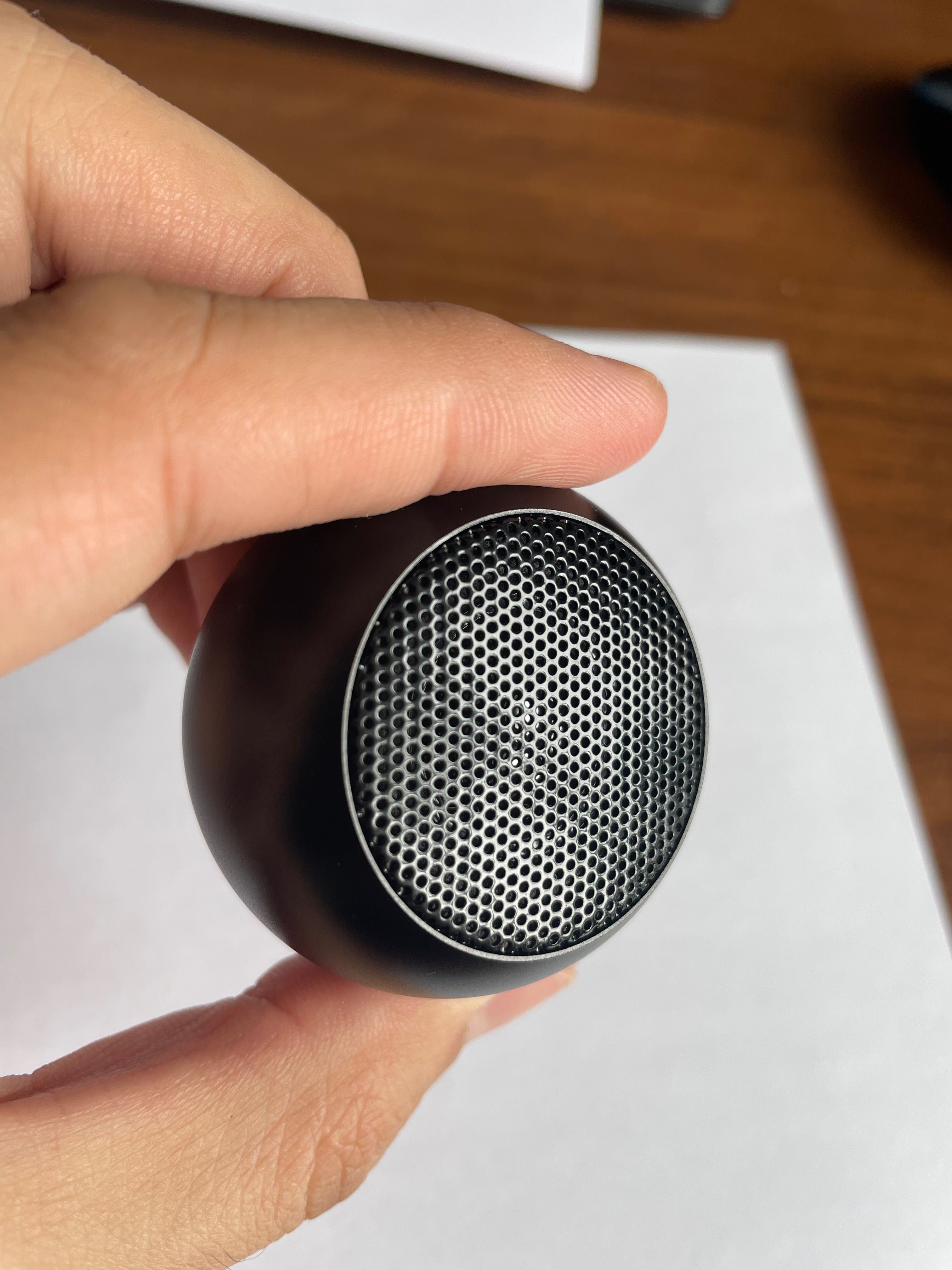 Оригинальные новые беспроводные колонки. Bluetooth колонки.