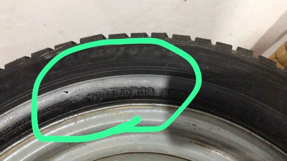 175/70 R -14 ке, 3-покрышка шипованный  и 4-диски кия Рио 2007ж