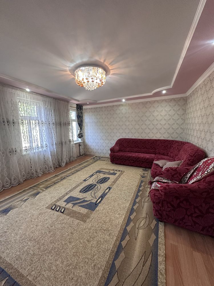 Продаётся уютный дом с баней, гаражом и садом — заезжай и живи!
