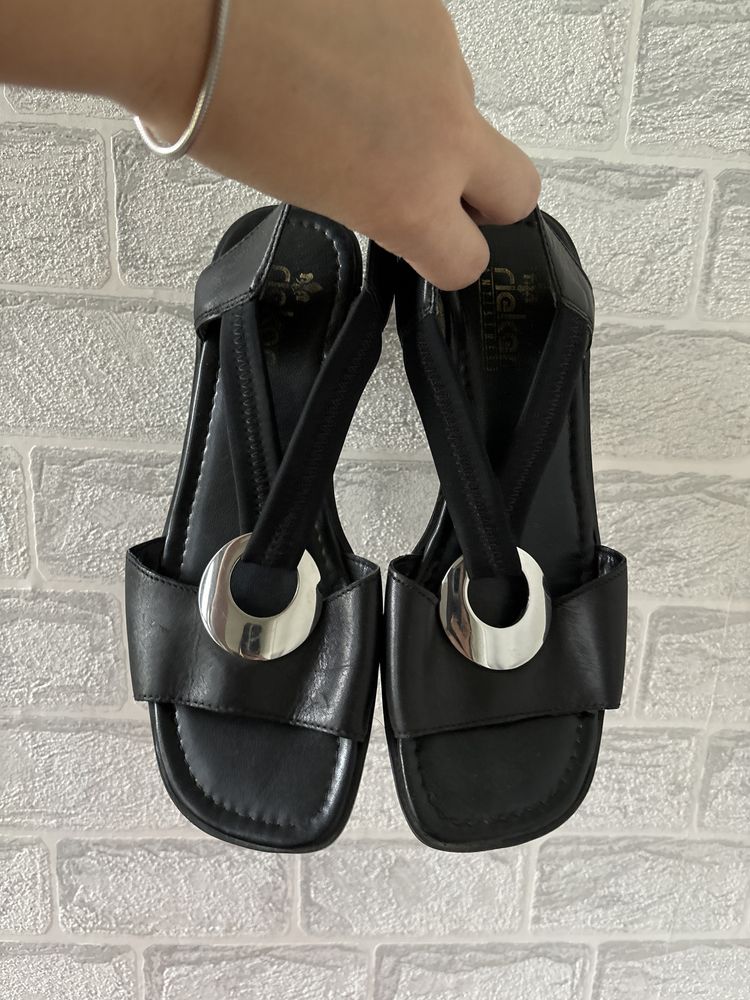 Шикарные Rieker босоножки