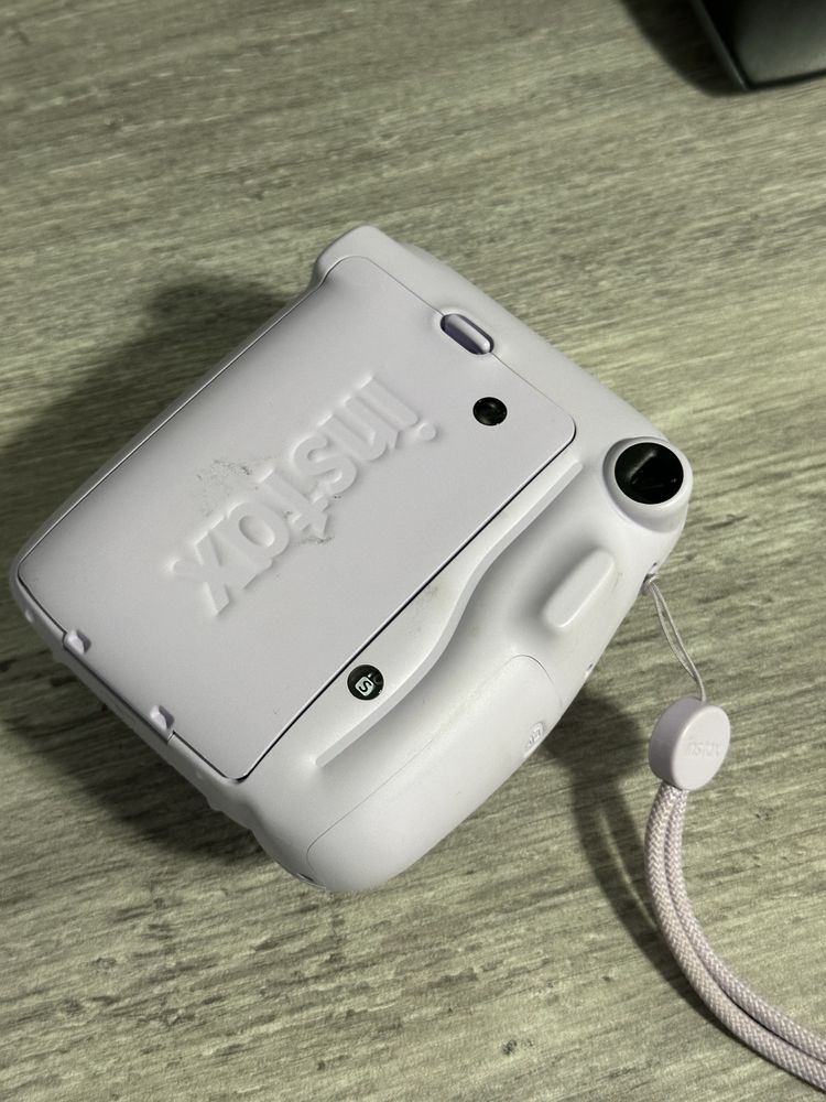 Instax Mini 11 фиолетовый