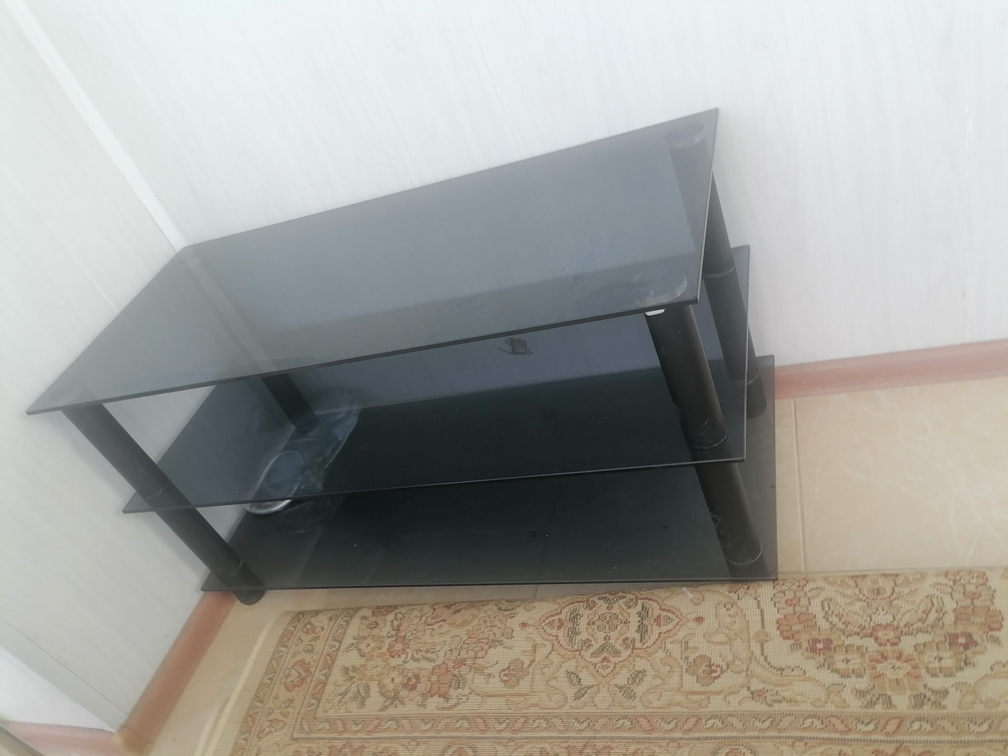 Продам подставку под телевизор