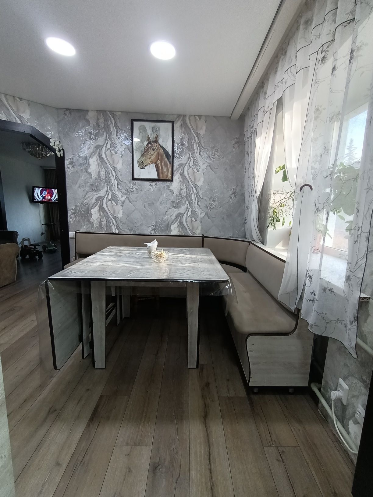 Продам квартиру 3комнаты