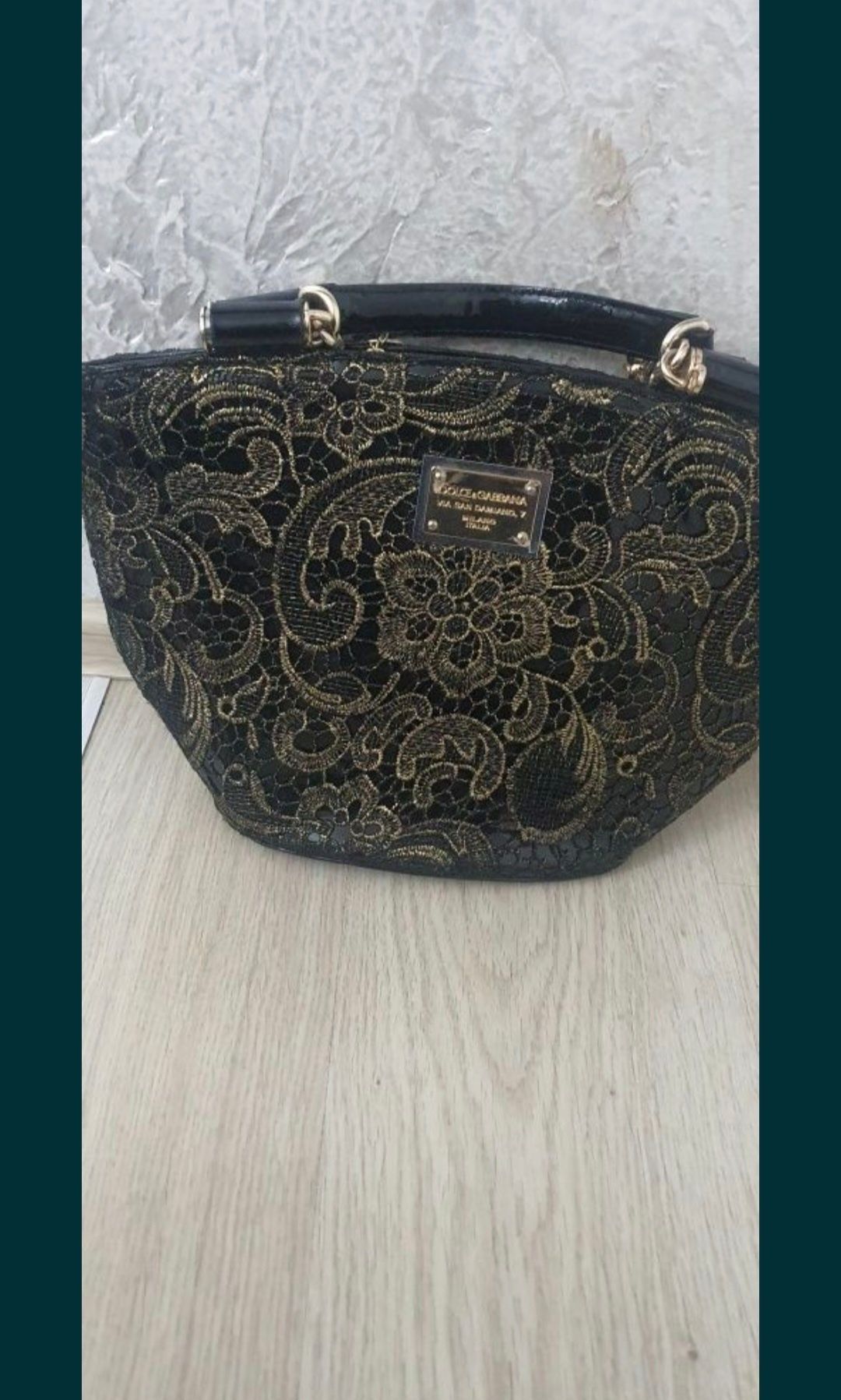 Продам сумочку красивую