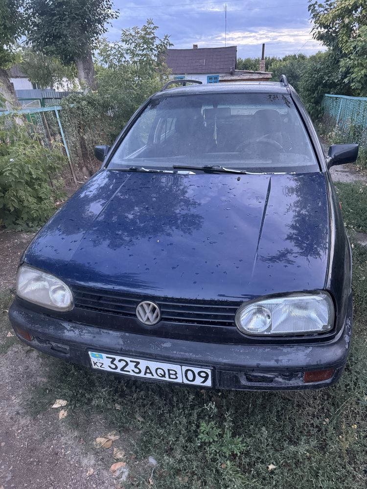 Golf 3  -  1.8 объем 1992 года