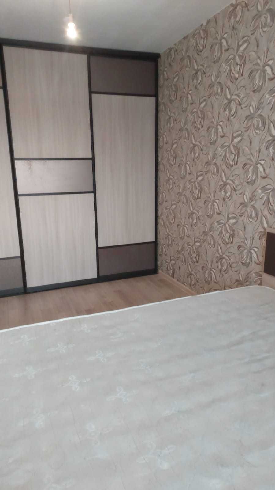 Продам 2к кв в панельном доме на среднем этаже!!!