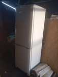 Продам холодильник Indesit