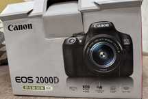 Фотоаппарат Canon EOS 2000D