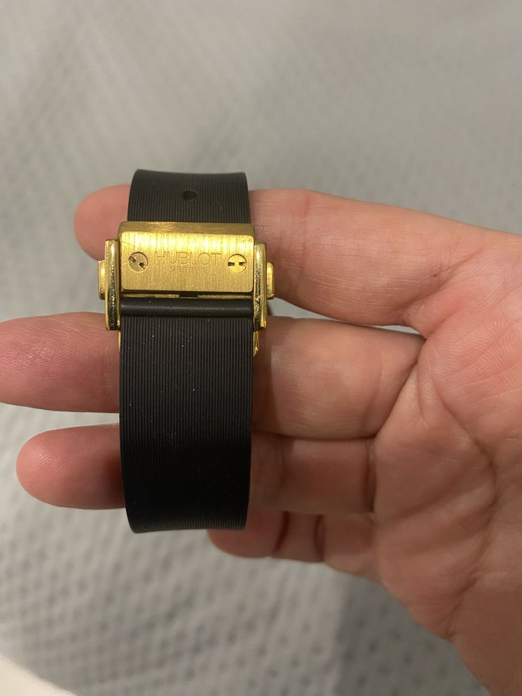 Часы наручные Hublot