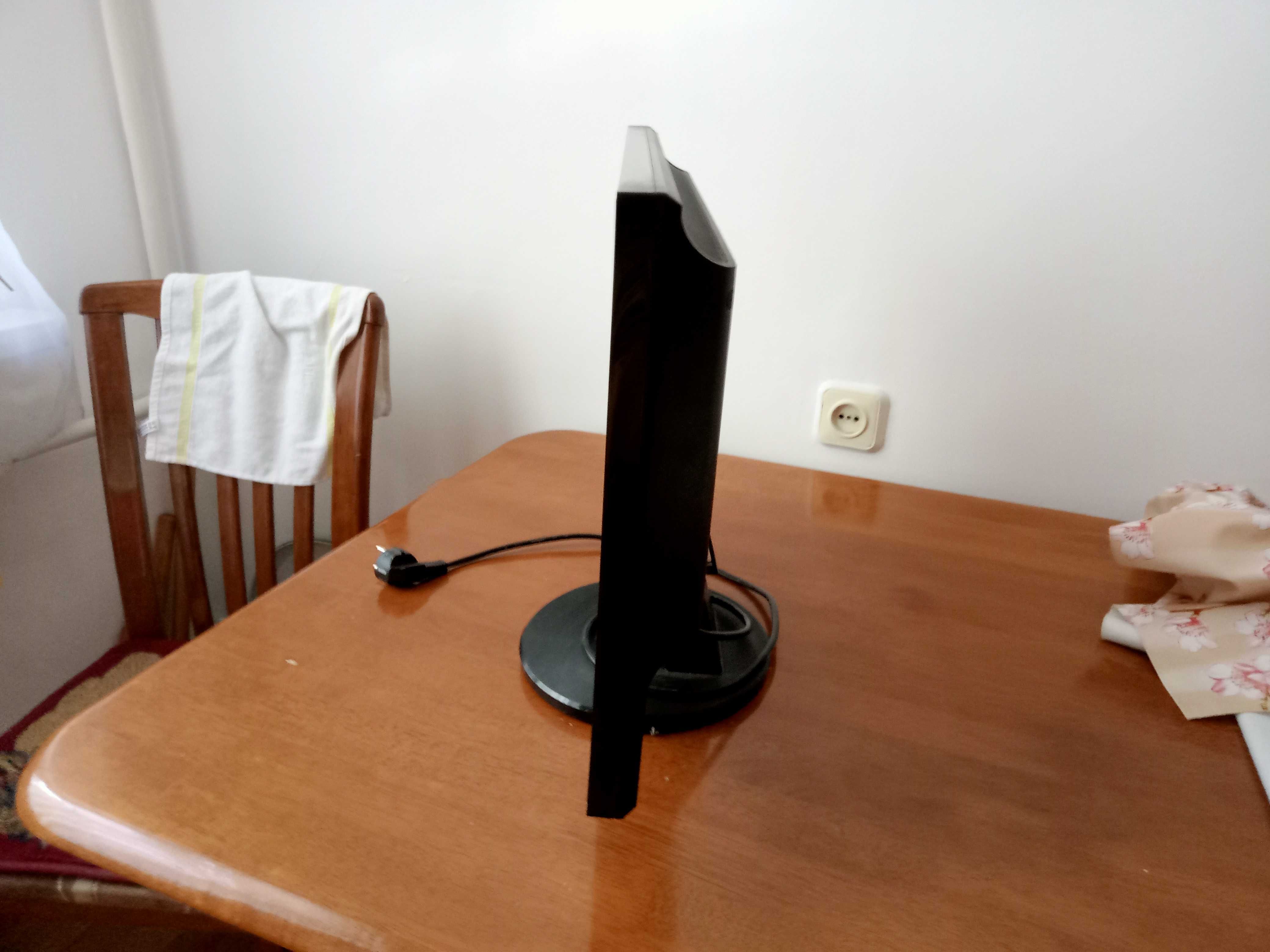 продам монитор ASUS, в хорошем состоянии