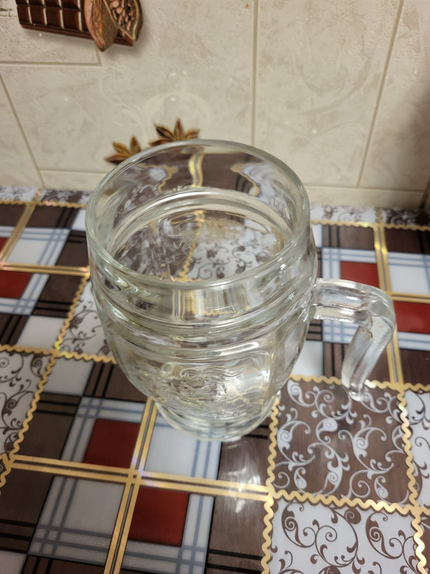 Продам стеклянные  пивной бокалы 10 штук .Бокалы пивной  поллитра .
