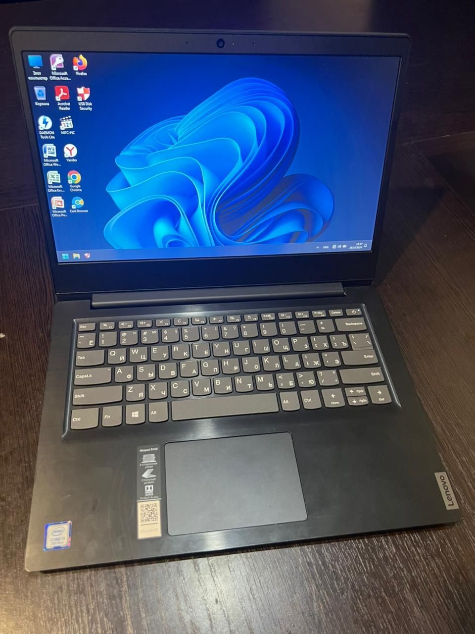 Продам современный шустрый ноутбук Lenovo core i3 сумка мышка