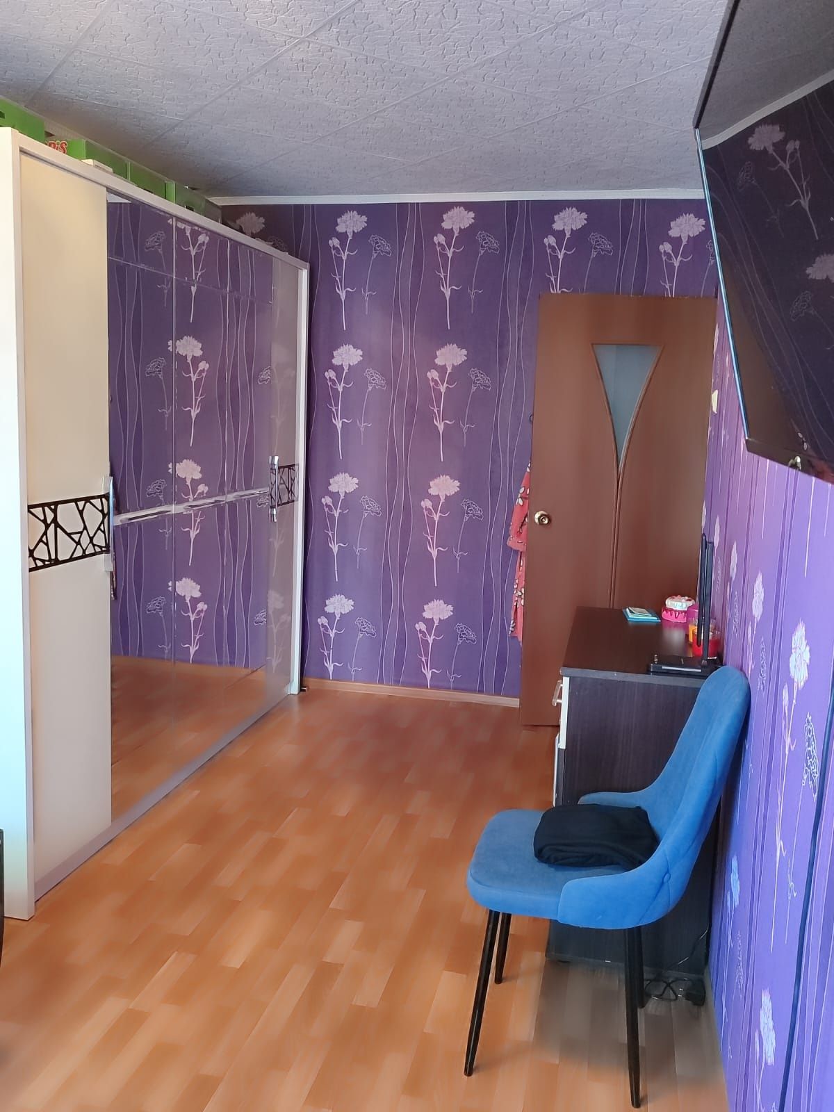 Продам 2 комнатную квартиру
