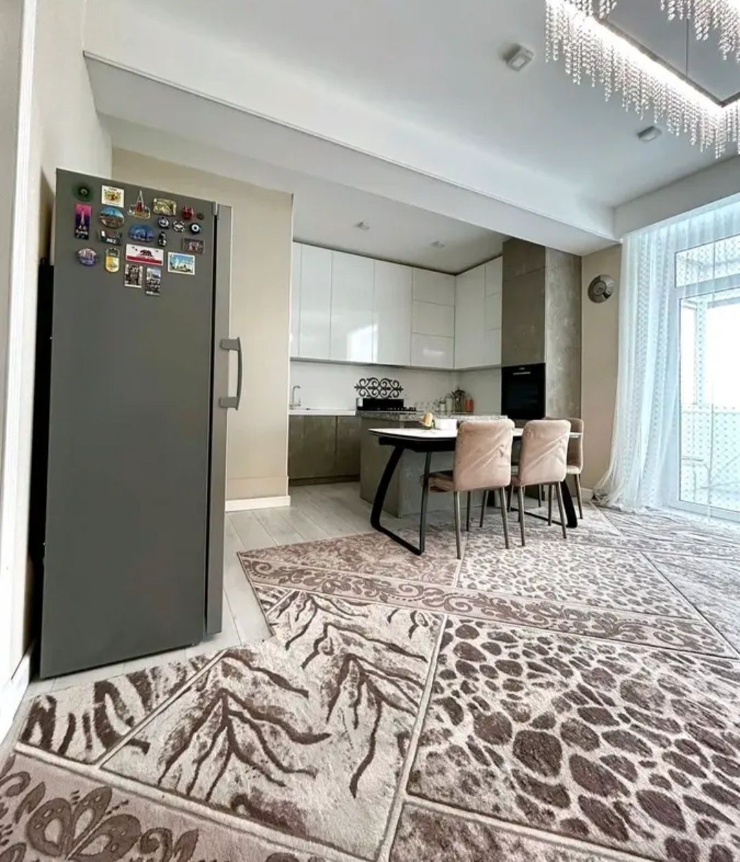 продам 4-х 170кв. гарышкер 5-этаж из 7