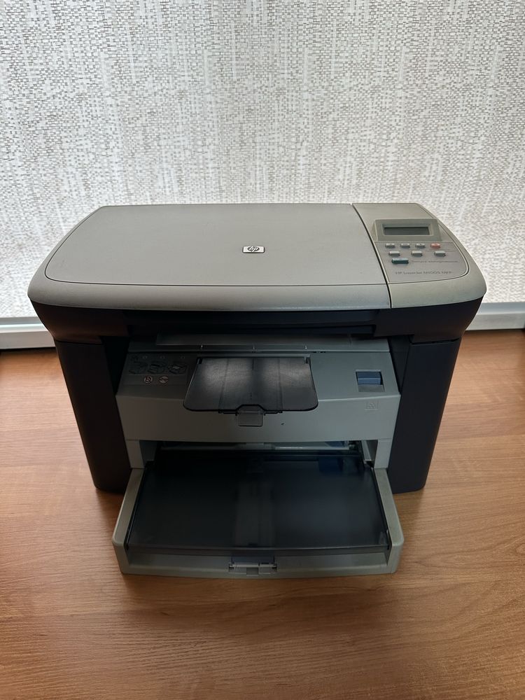 Принтер / сканер / копир HP LaserJet