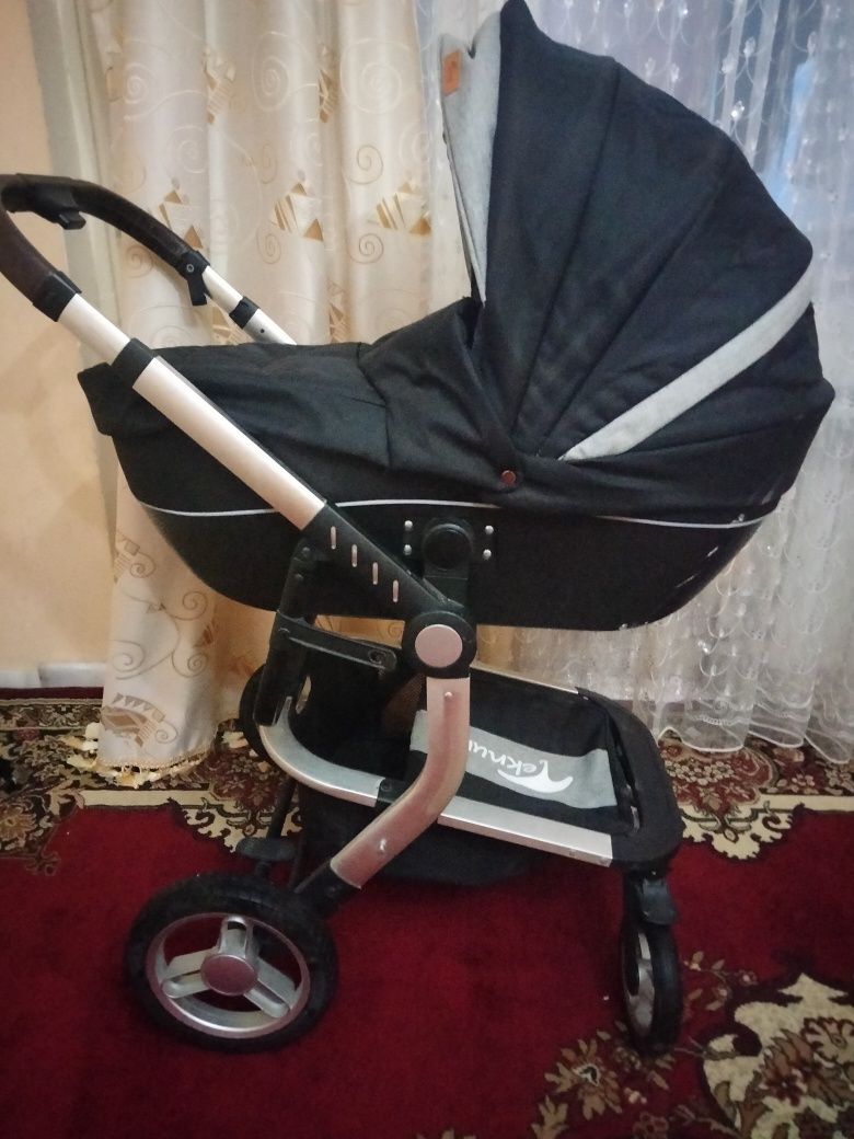 Коляска  сатылады