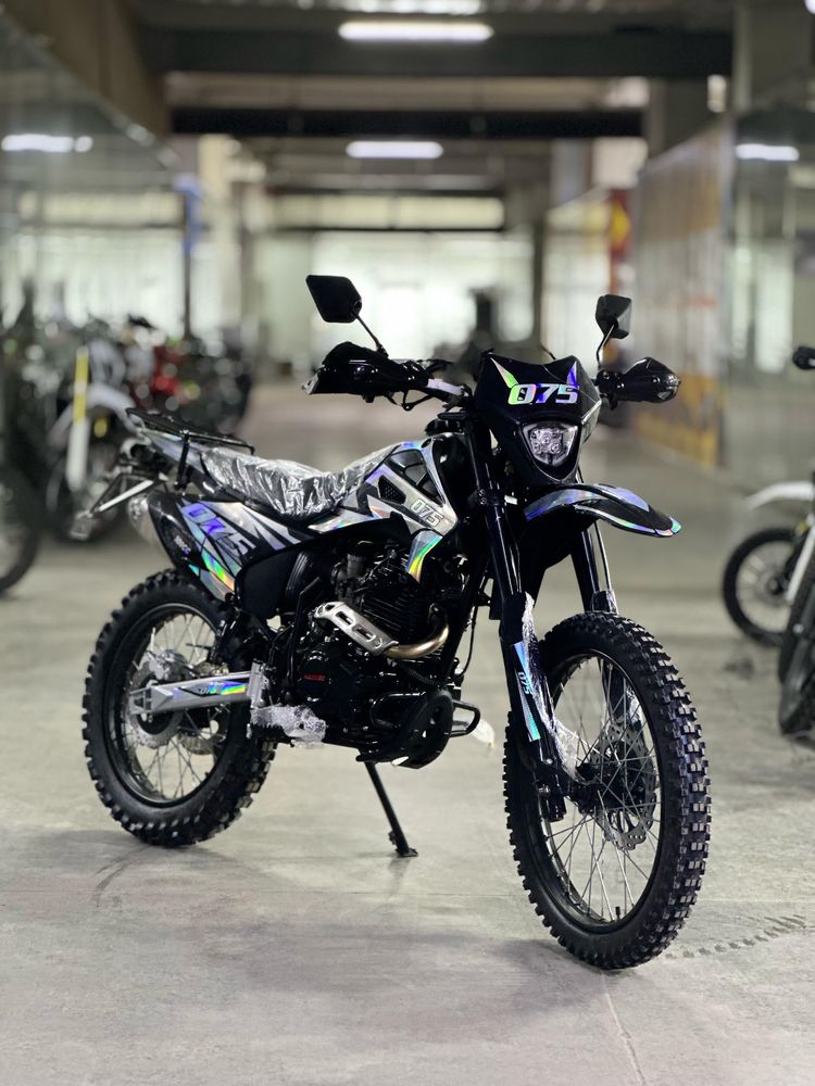 075 HAMMER CB300 175fmm.