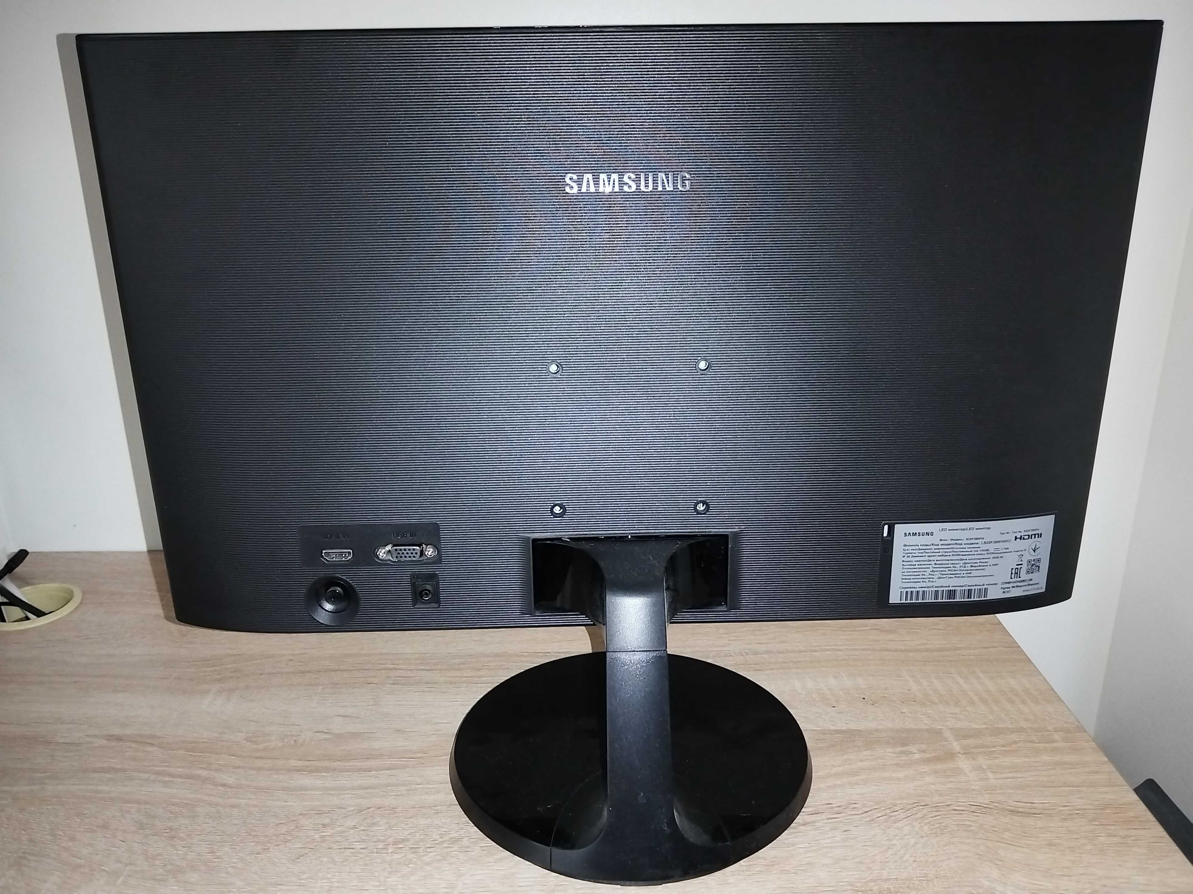 LED монитор Samsung S 22 F350 FHIXCI . Диагональ экрана (дюйм) – 22''