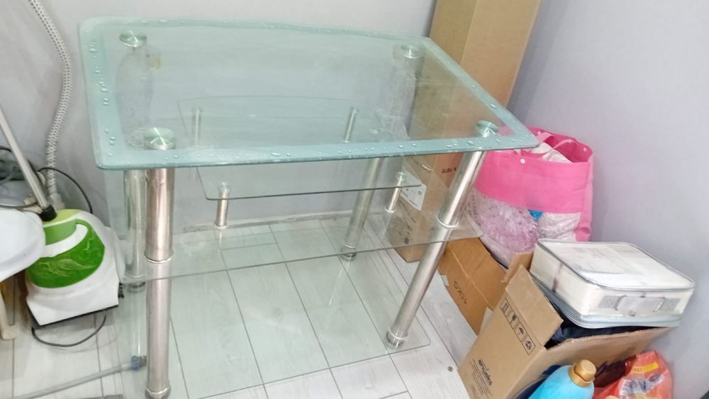 Продам подставку стеклянный