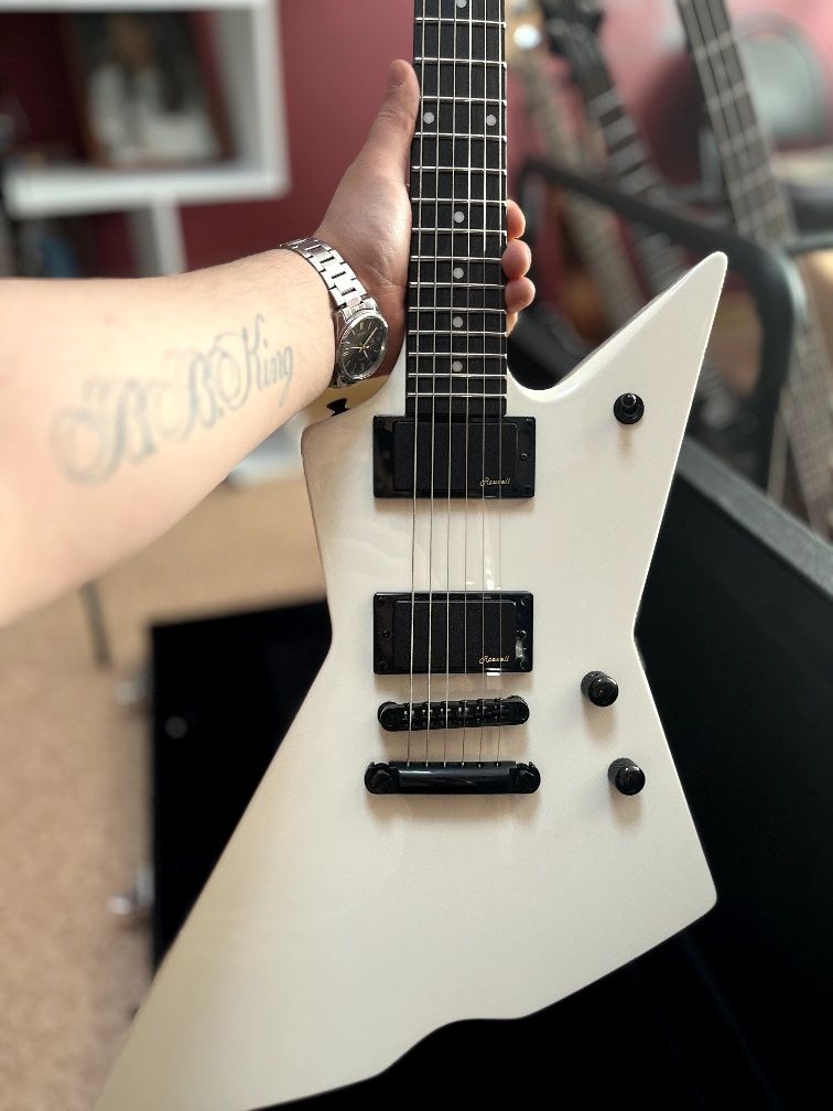 Harley Benton EX-84 Modern WH w/Case электрогитара новая с кейсом