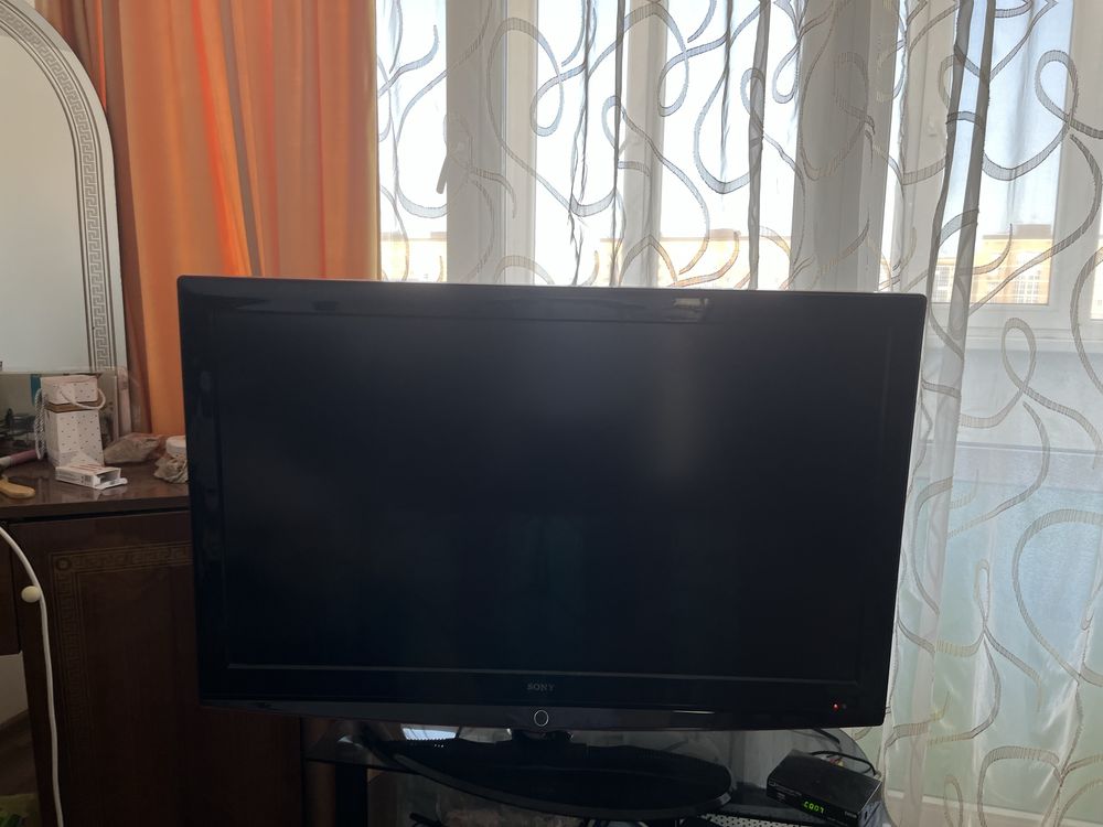 Большой телевизор sony