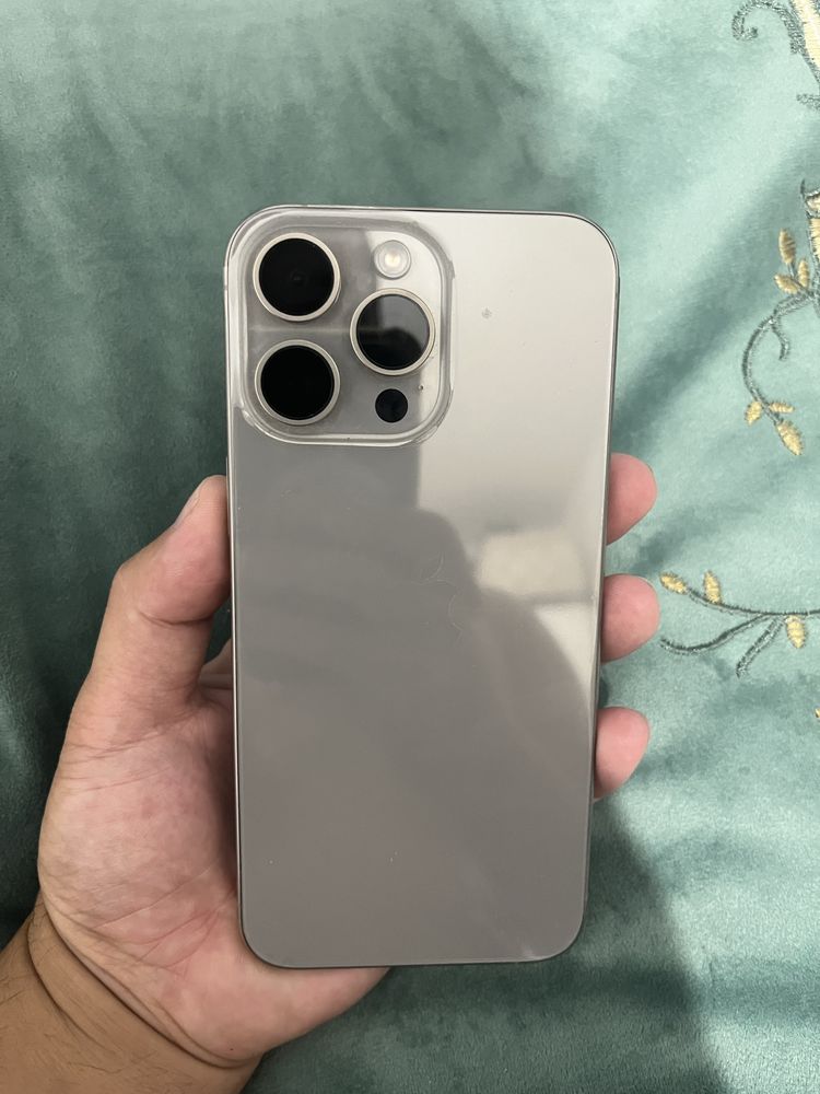 Iphone 15 pro max titanium