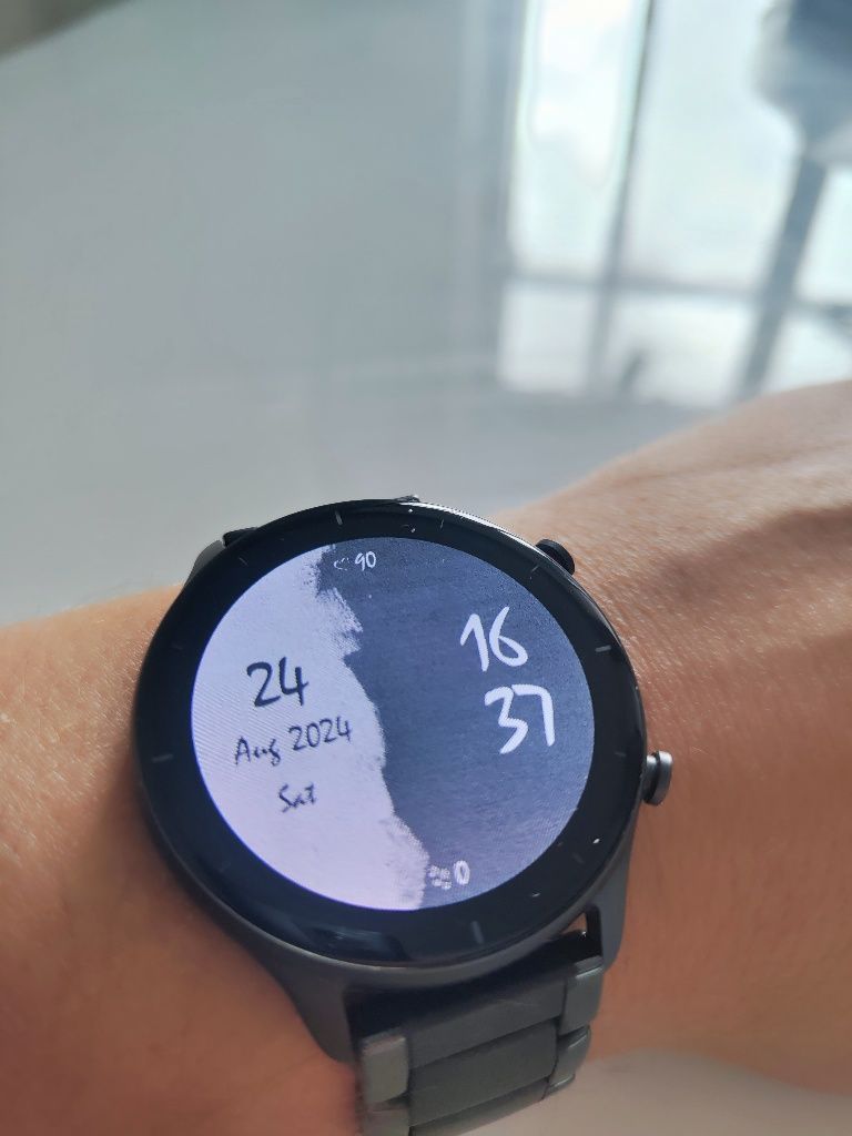 Смарт часы Amazfit GTR 2e