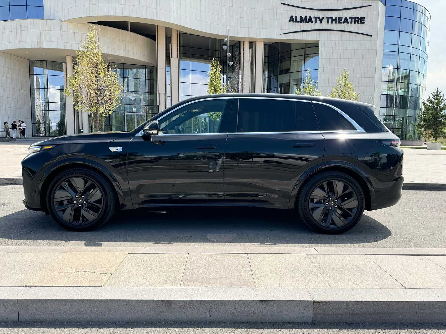 Аренда авто Li L7 без водителя со скидкой на продление