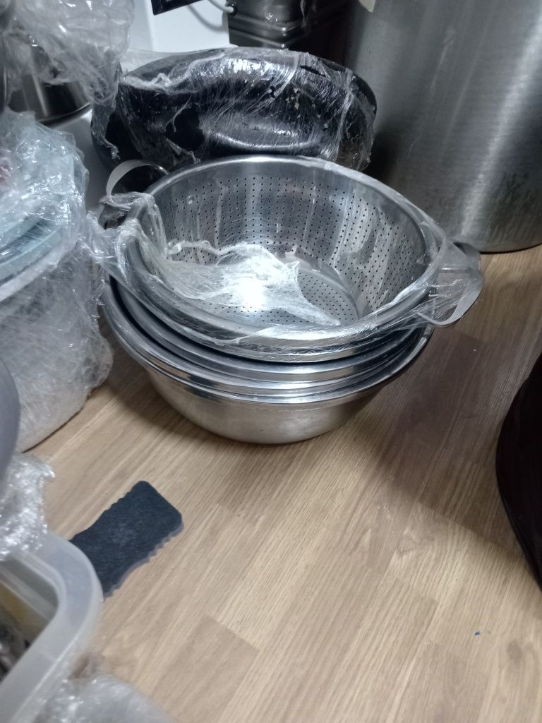 Продаётся кухонный комплект посуды и инвентаря для кафе, ресторана