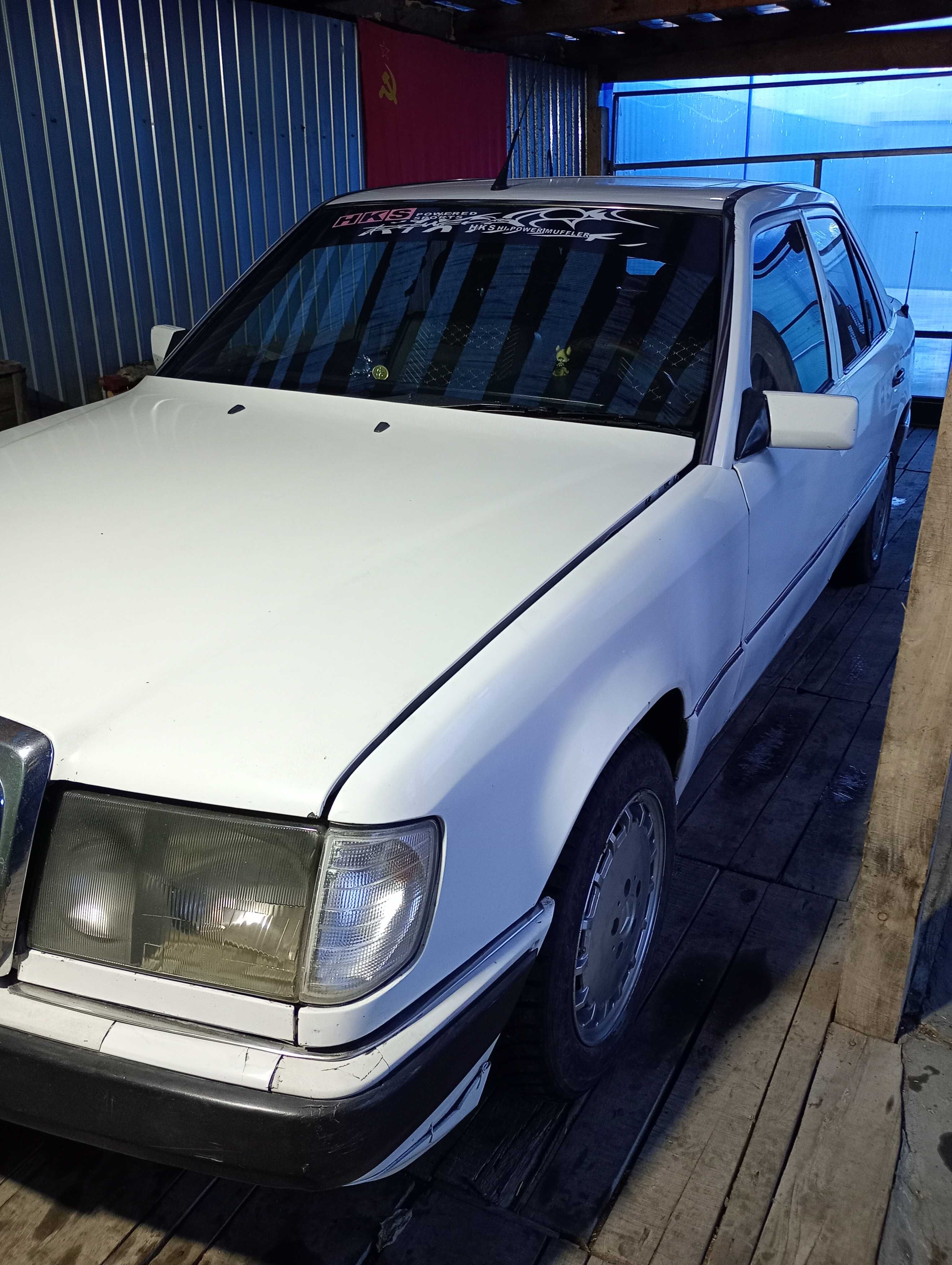 Продам Мерседес e220