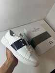 продам обувь valentino