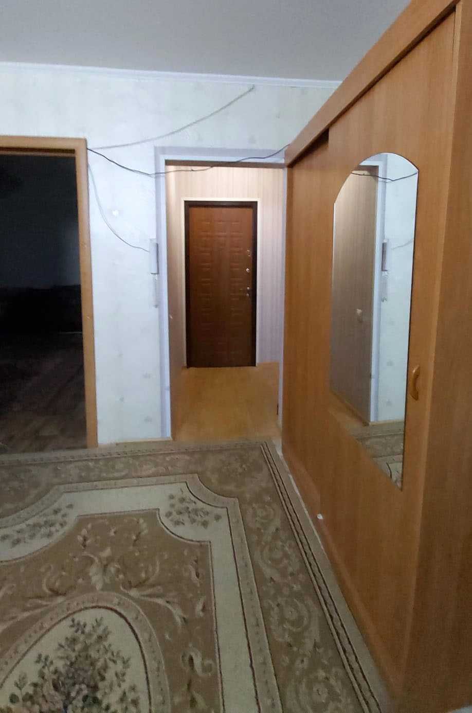 Продам 3х комн квартиру улучшенной планировки в мкрн Гульдер-1