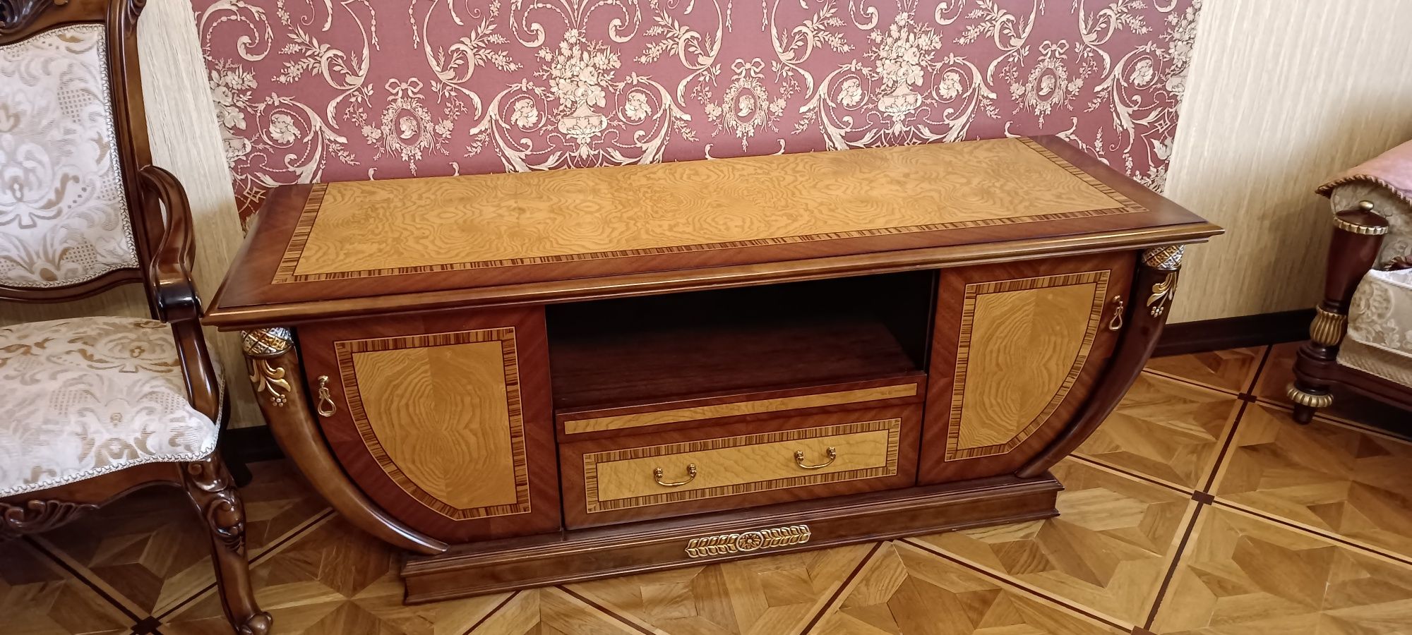 Продам тумбу б/у