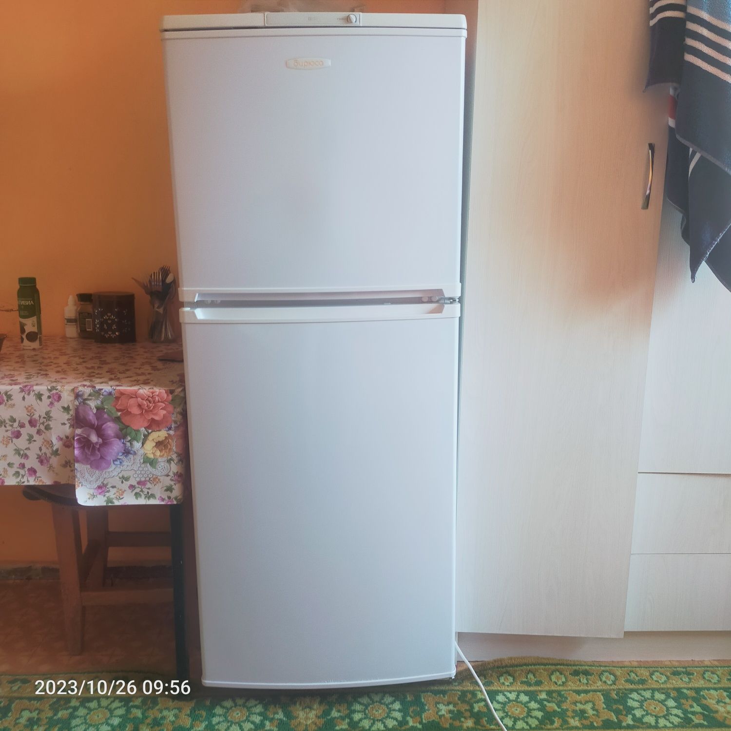 Холодельник б/у в хорошем состояние