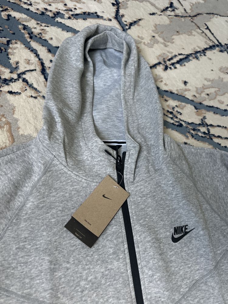 Кофта найк Tech Fleece