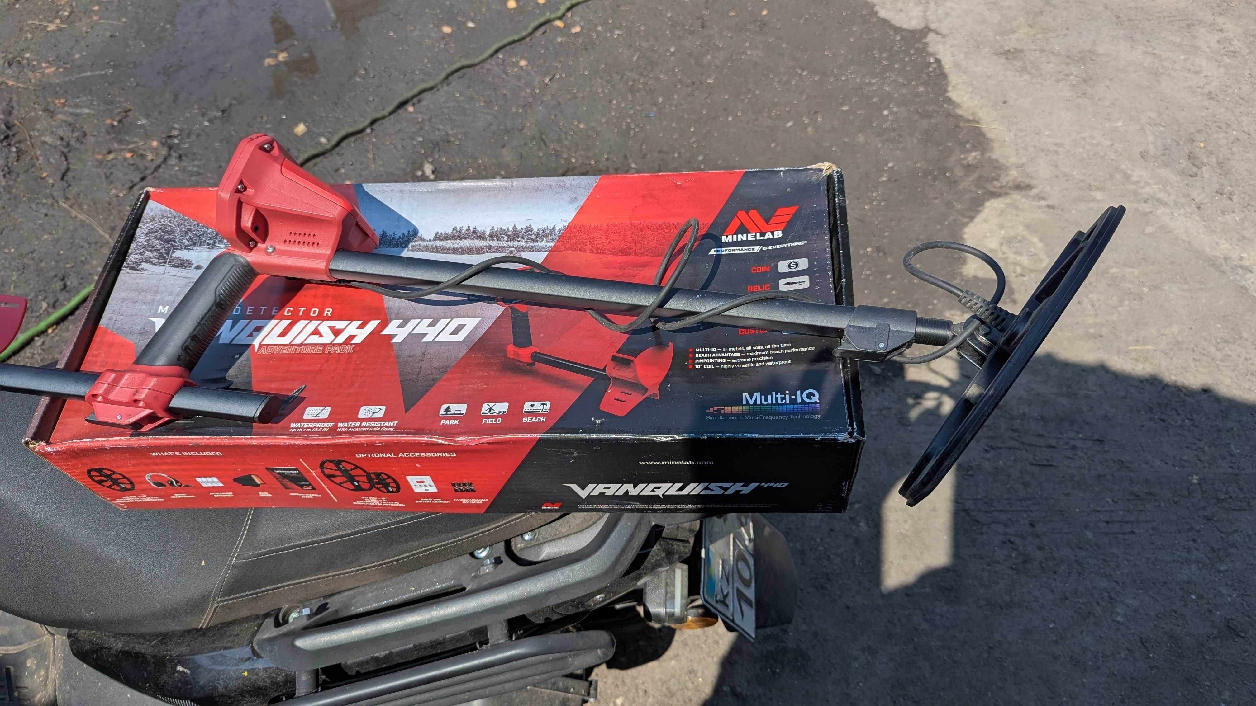 Металоискатель  minelab vanqvish 440