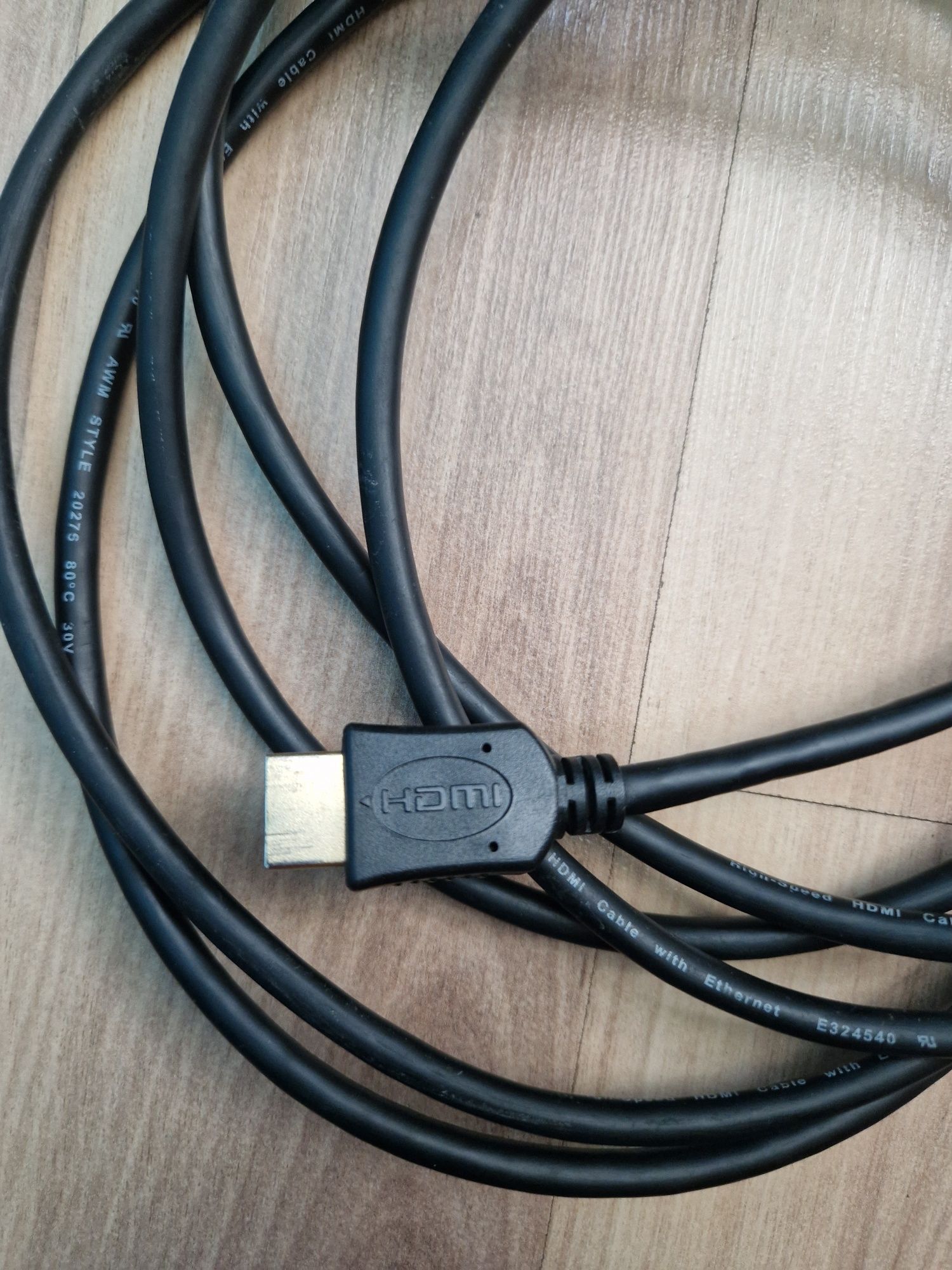 HDMI  кабель 3 метра