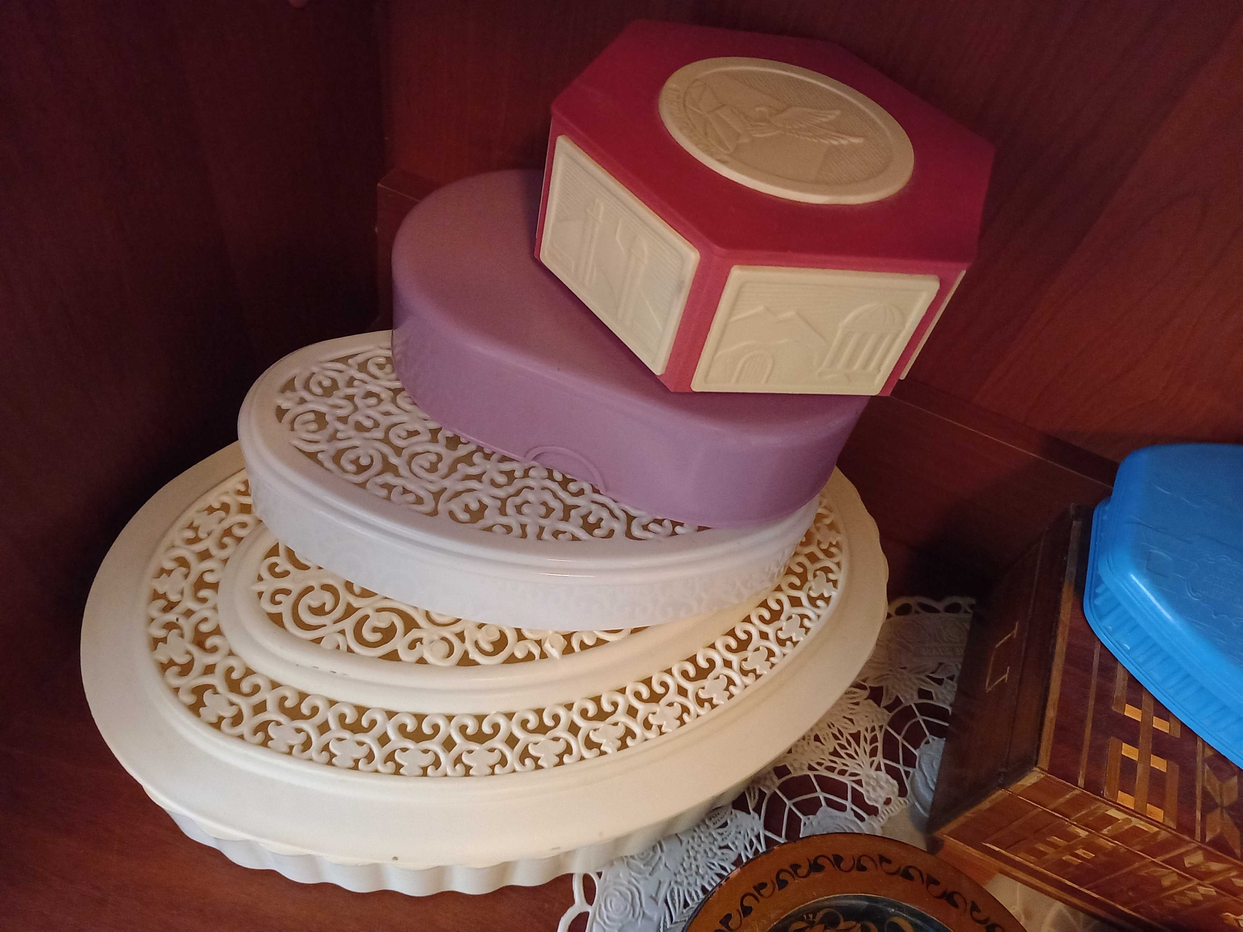 продам шкатулки ссср. две из них музыкальные