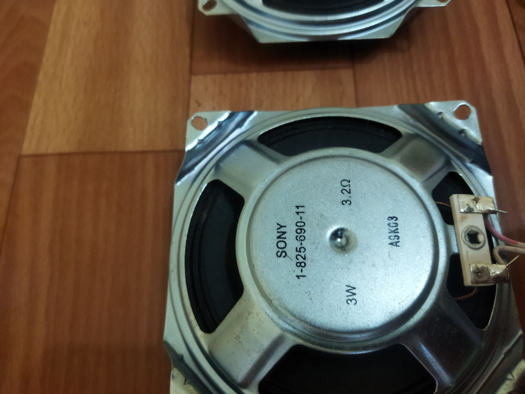 Продам динамики 4 штуки